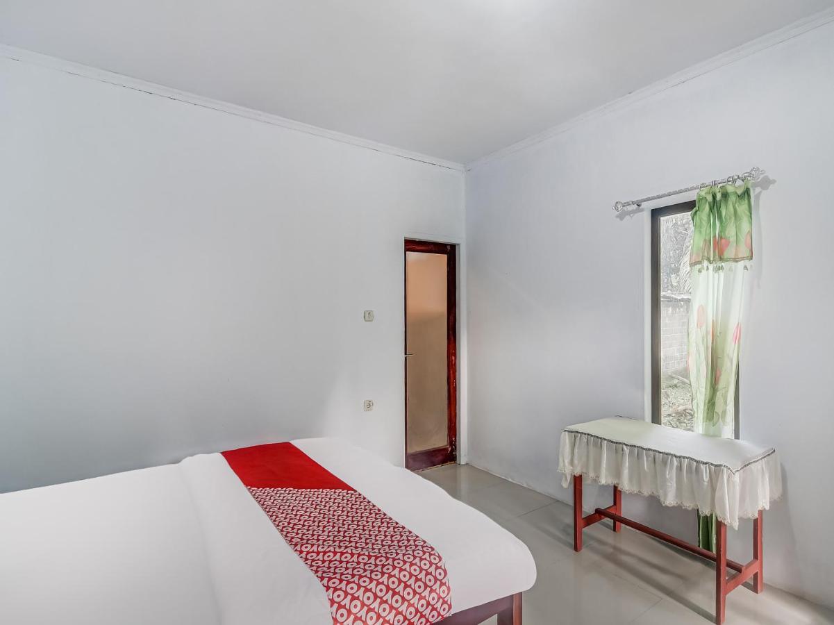Rinondoran Oyo 90988 Tangkoko Jungle Homestay المظهر الخارجي الصورة